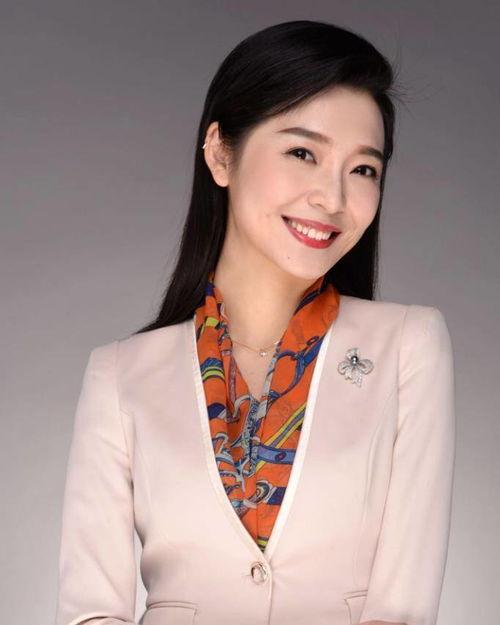 杨小乐主持人个人资料,才华横溢的主持人，魅力四射的舞台之星  第3张