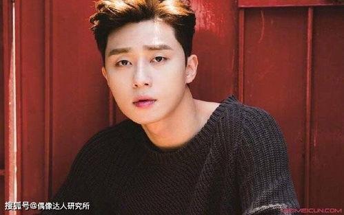 朴叙俊生活照,揭秘明星日常，展现真实魅力