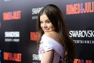 海莉生活照,捕捉日常中的明星魅力  第2张