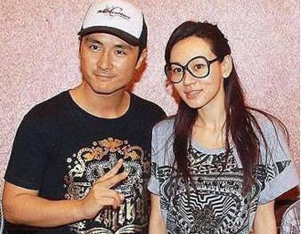 明星爸爸肚,育儿路上的甜蜜与挑战 第3张 明星爸爸肚,育儿路上的甜蜜与挑战 第3张