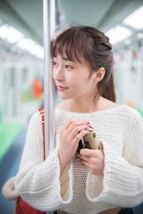 大眼女主播短牛仔,大眼女主播的短牛仔风采