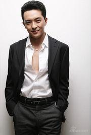 富大龙个人资料生活照